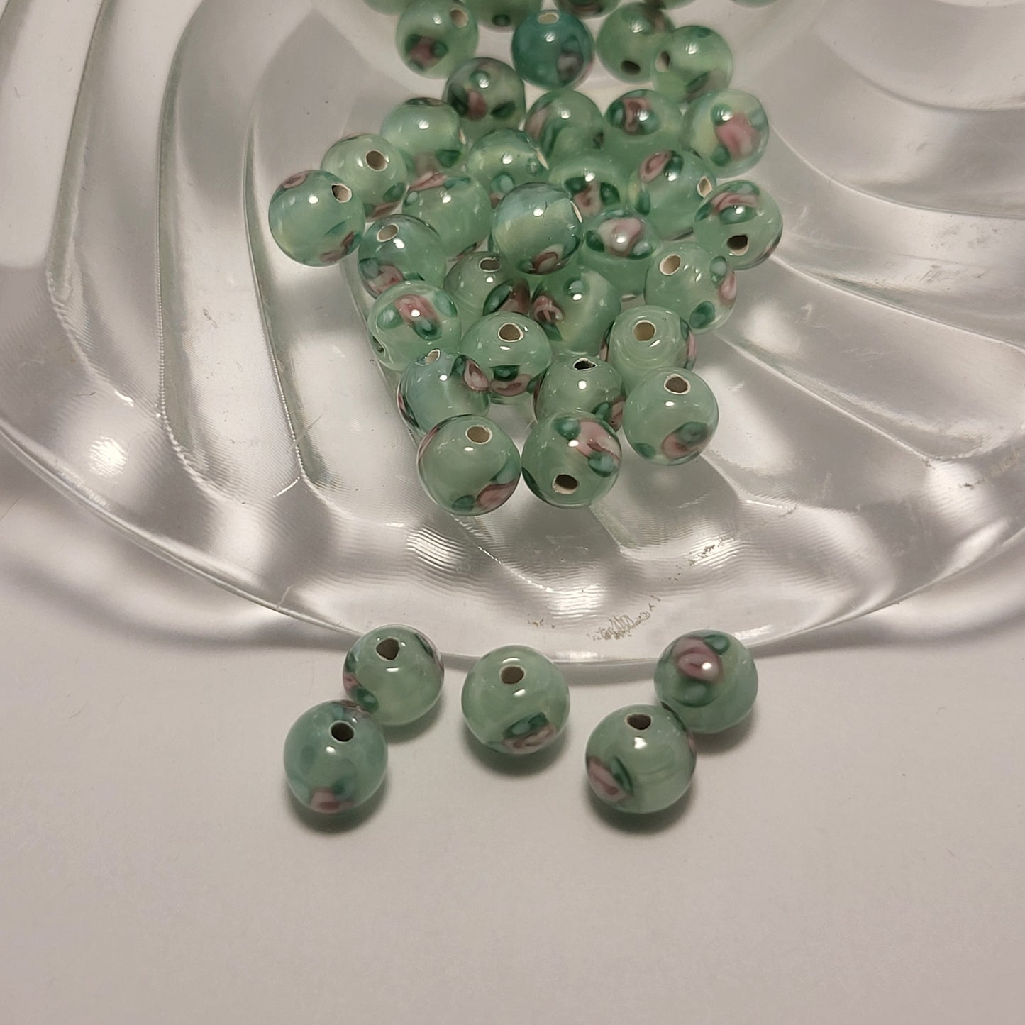 6mm Flower Beads 6 pieces