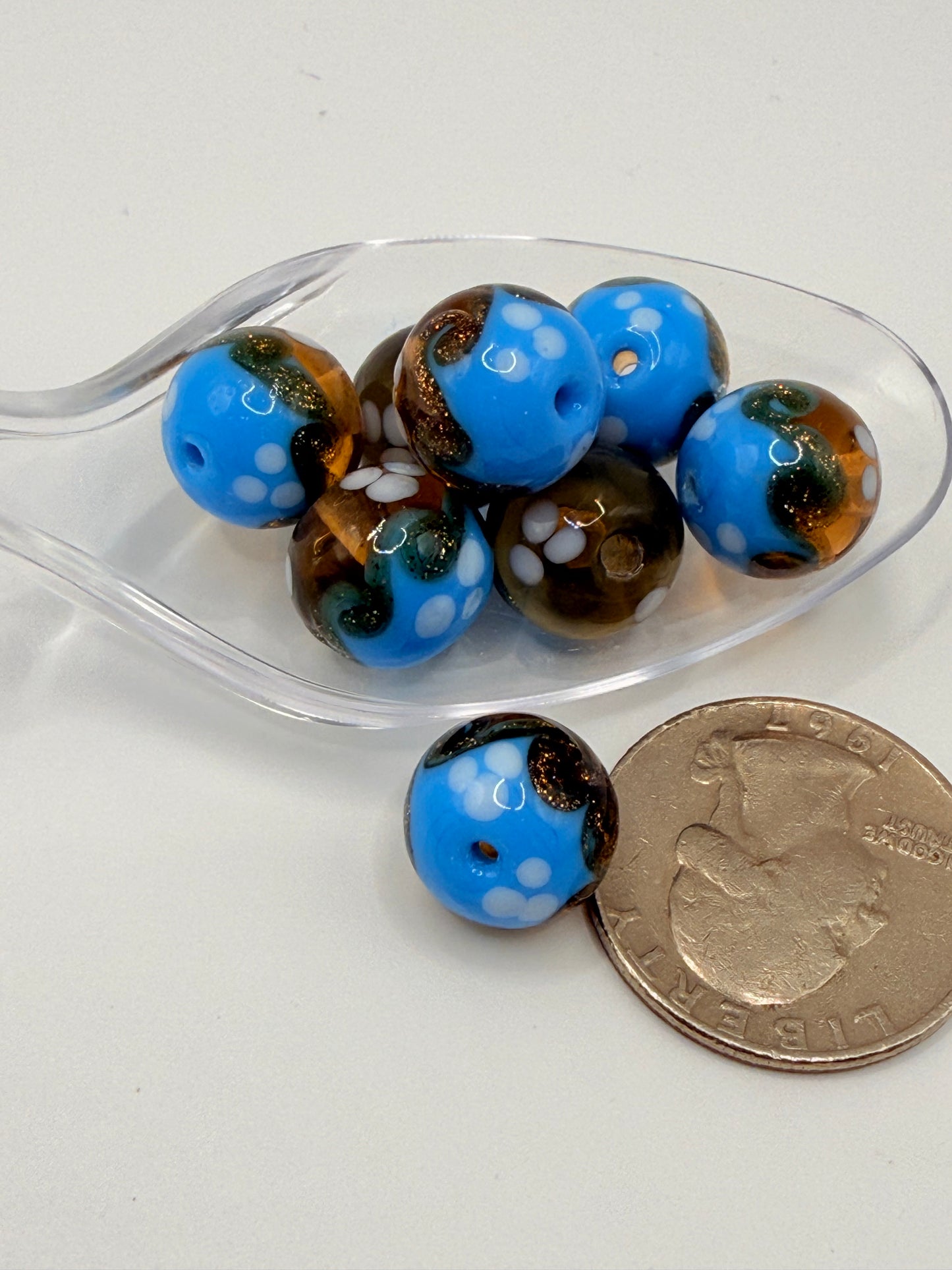 14mm Ocean Blue & Deep Topaz glass  beads
