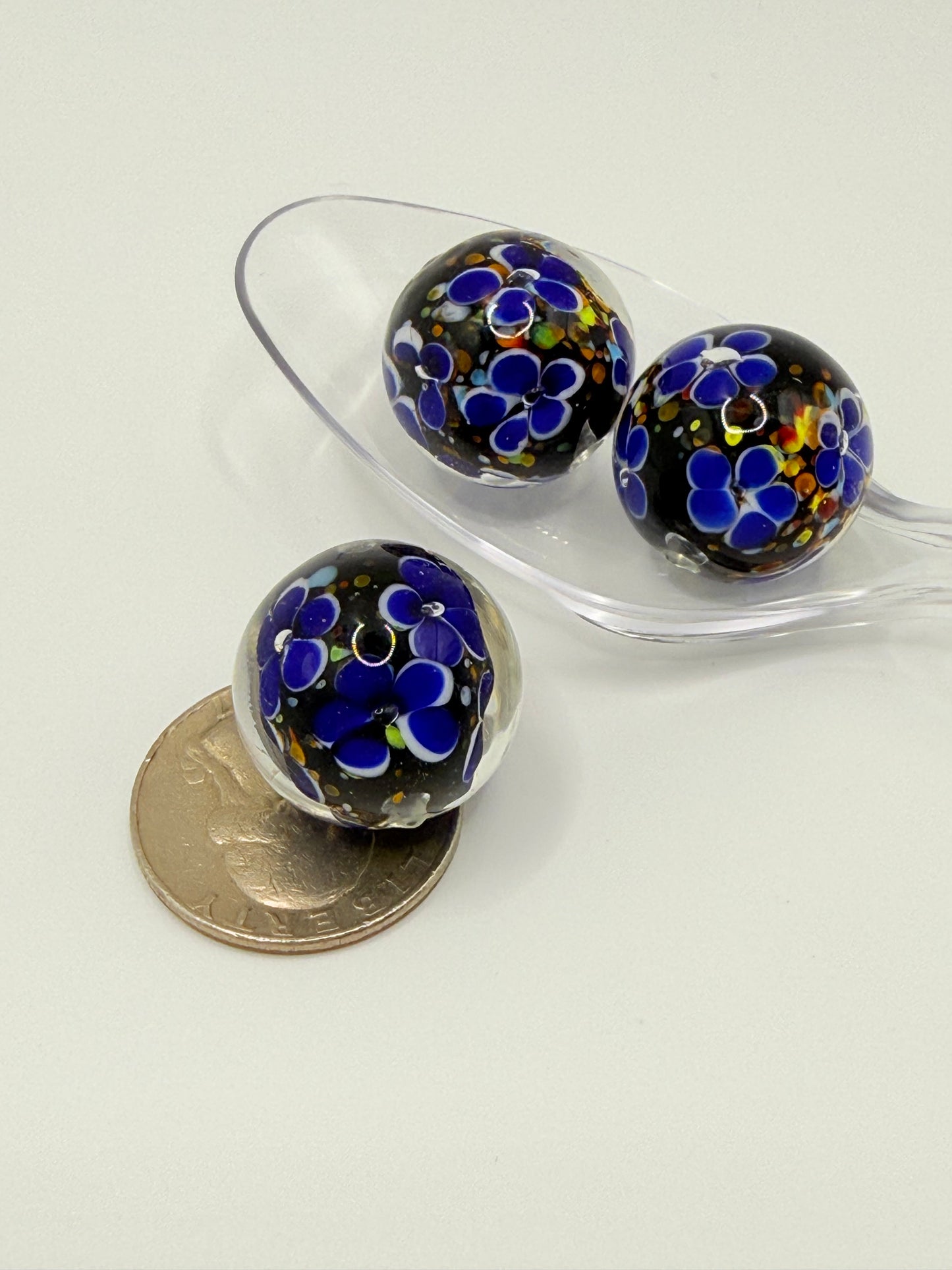 Midnight Garden 20mm Floral Bead