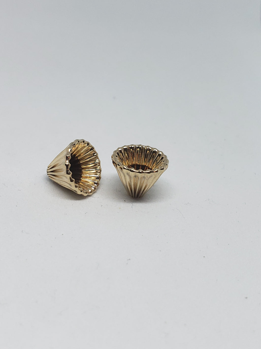 Smedium Cone 10x12mm 2pk