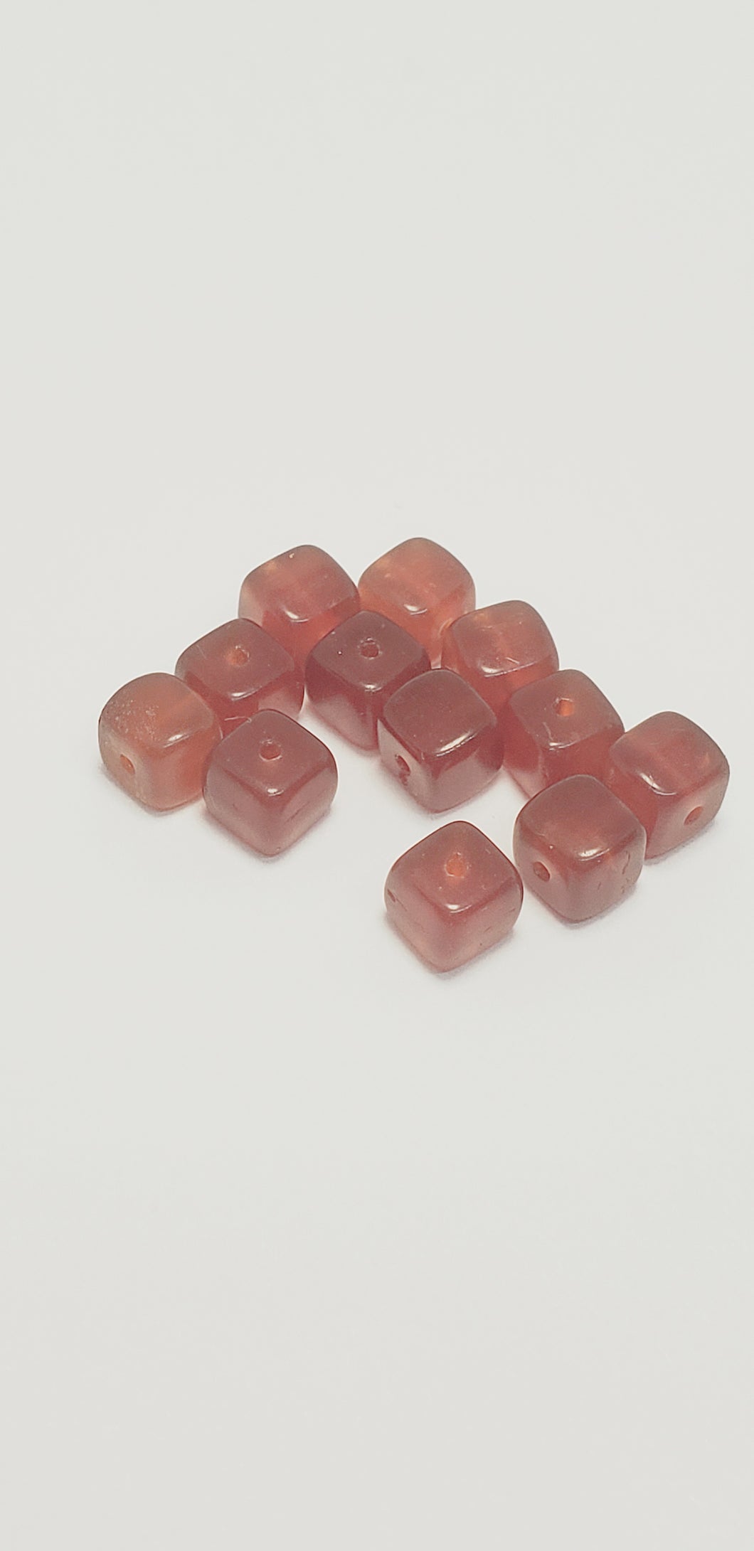 Cornelian 5x7mm Glass Cube 12pk